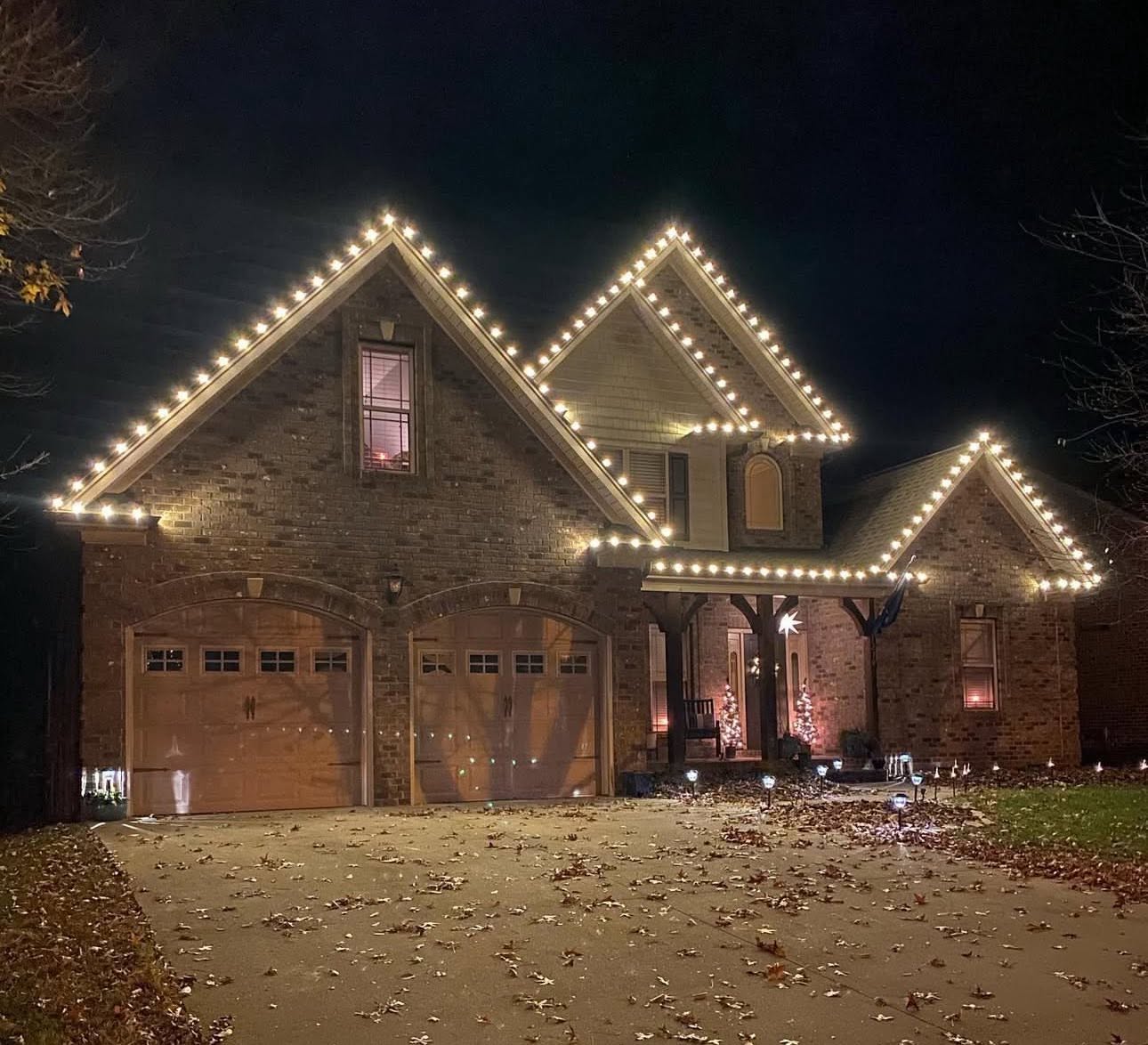 AstroLume: Following every roofline